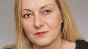 Dr. Claudia Taszus