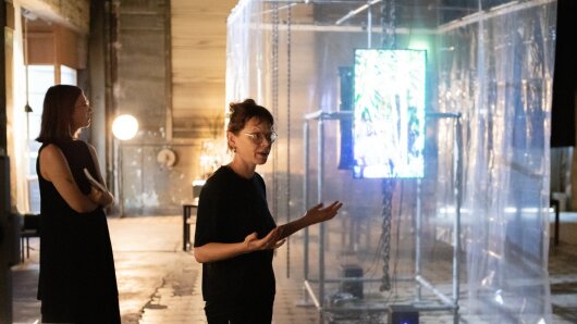 Saffi Adler spricht über ihre Arbeit.